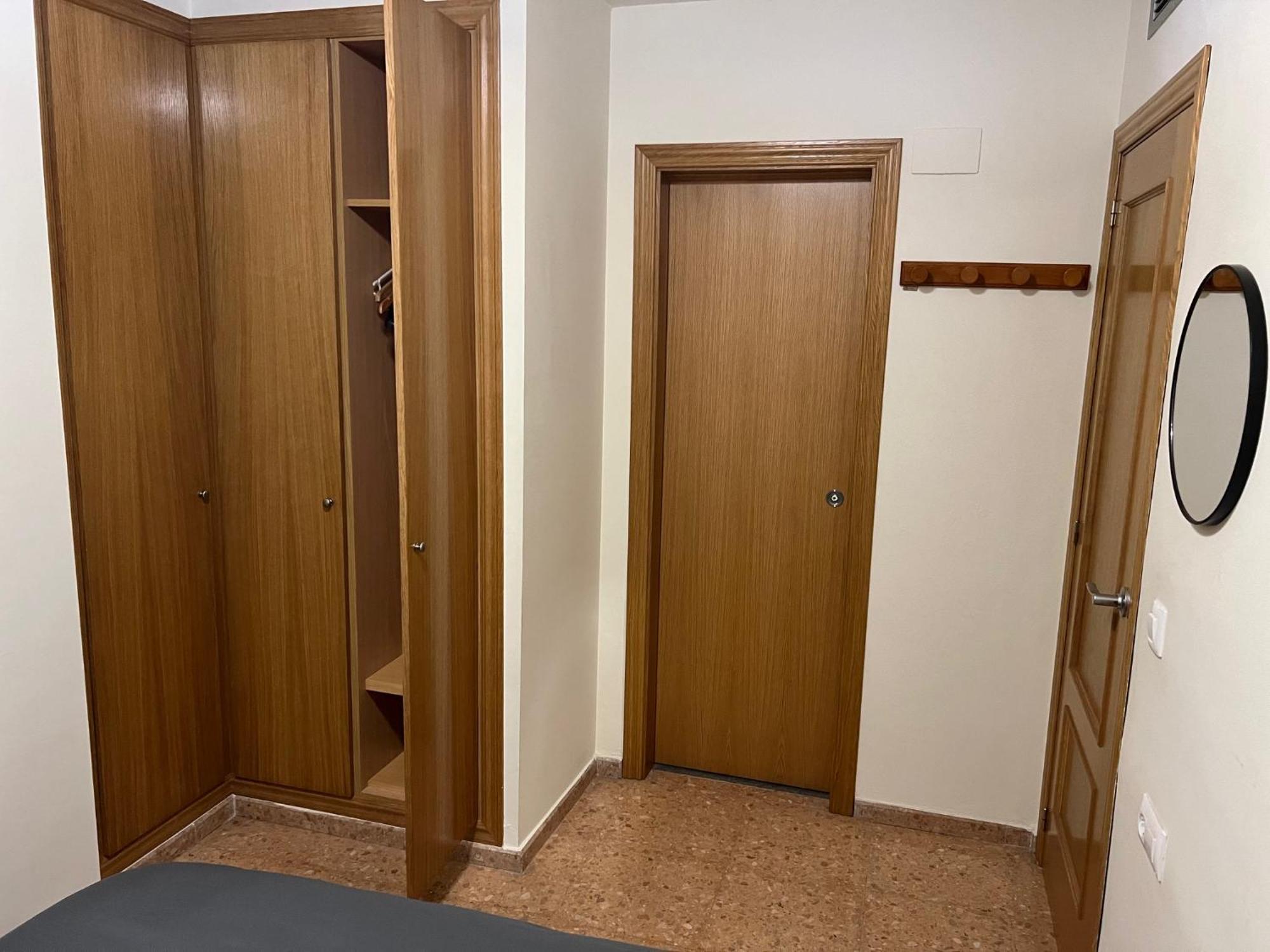 Appartement Habitacion Doble Con Bano Privado à Valence Extérieur photo